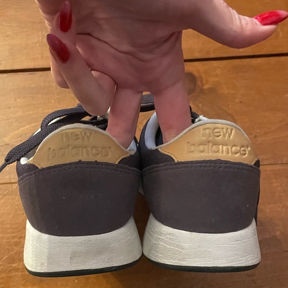 New Balance 215v1 Lifestyle Sneakers
Thistle Dark Purple Size 7 - Picture 8 of 9